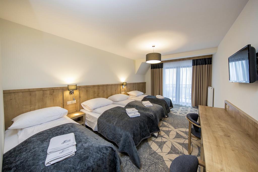 Grand Stasinda Bal Sylwestrowy Animacje Impreza Integracyjna Dwa Posilki Bogaty Bufet Baseny Kregielnia Grota Sauny Squash Silownia Place Zabaw Widoki 1000Mnpm Bukowina Tatrzańska Extérieur photo