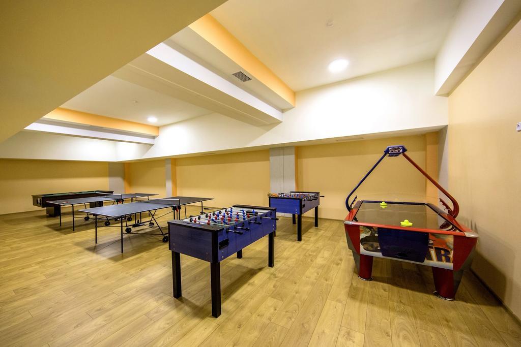 Grand Stasinda Bal Sylwestrowy Animacje Impreza Integracyjna Dwa Posilki Bogaty Bufet Baseny Kregielnia Grota Sauny Squash Silownia Place Zabaw Widoki 1000Mnpm Bukowina Tatrzańska Extérieur photo
